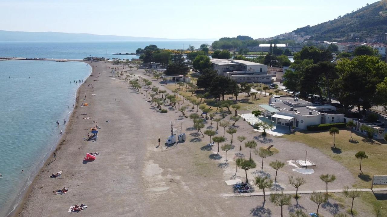 Apartment Dina Omiš Exteriör bild